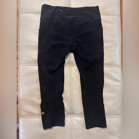 Lululemon Real Quick Crop - Picture 2 of 5